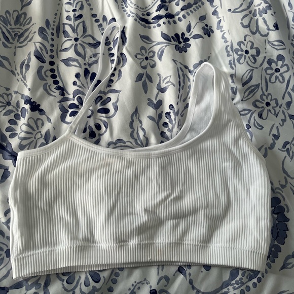 SHEIN Sports bra - Picture 2 of 2